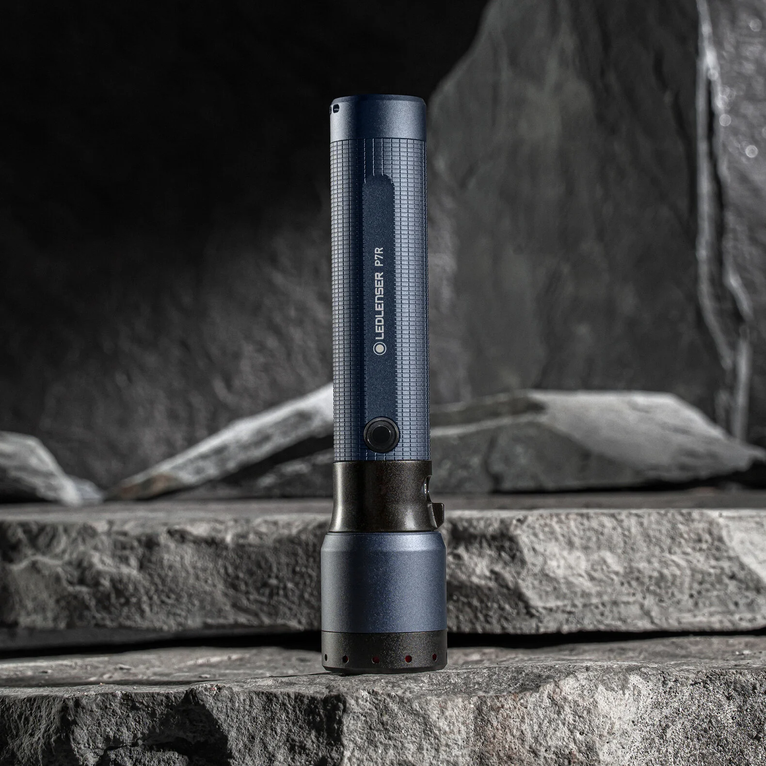 Latarka P7R 25th Anniversary Edition